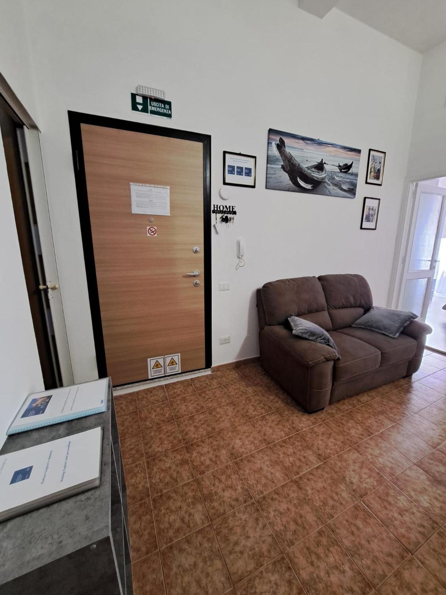 Appartamento Vacanze Cagliari - Via Lanusei Exterior foto